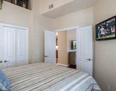 7272 E Gainey Ranch Road - Photo Thumbnail 19