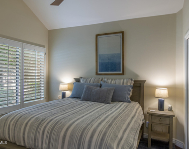 7272 E Gainey Ranch Road - Photo Thumbnail 18