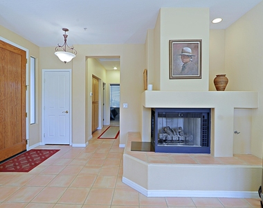 6803 E Eagle Feather Road - Photo Thumbnail 6