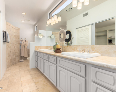 7500 E Boulders Parkway - Photo Thumbnail 14