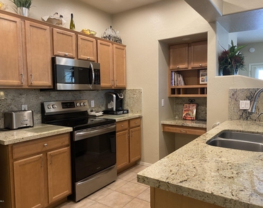 11500 E Cochise Drive - Photo Thumbnail 16