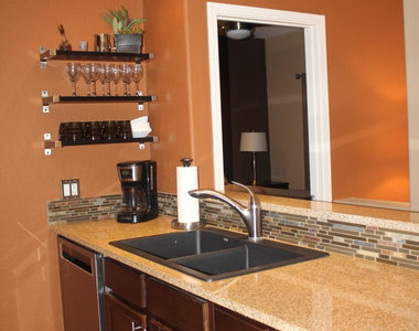14145 N 92nd Street - Photo Thumbnail 10