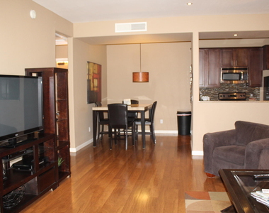 14145 N 92nd Street - Photo Thumbnail 5