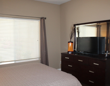 14145 N 92nd Street - Photo Thumbnail 13