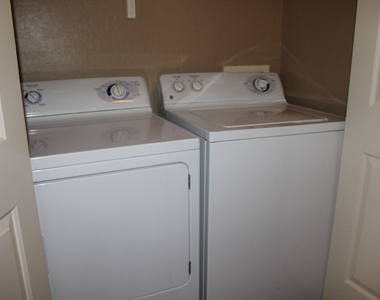 14145 N 92nd Street - Photo Thumbnail 24