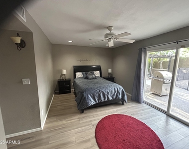 6002 E Beck Lane - Photo Thumbnail 15