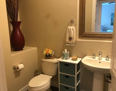 42103 N Astoria Way - Photo Thumbnail 17