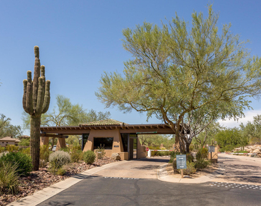 19550 N Grayhawk Drive - Photo Thumbnail 36