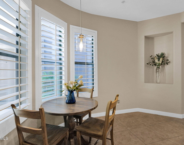 19550 N Grayhawk Drive - Photo Thumbnail 11