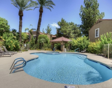 8787 E Mountain View Road - Photo Thumbnail 30