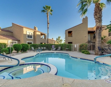 8787 E Mountain View Road - Photo Thumbnail 29
