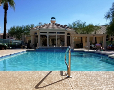 1136 E Hiddenview Drive - Photo Thumbnail 26
