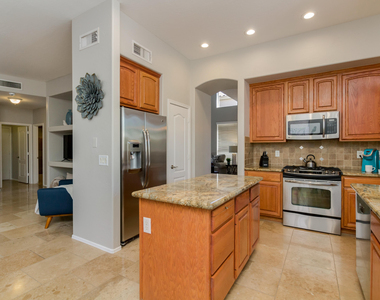 3608 N Paseo Del Sol -- - Photo Thumbnail 12