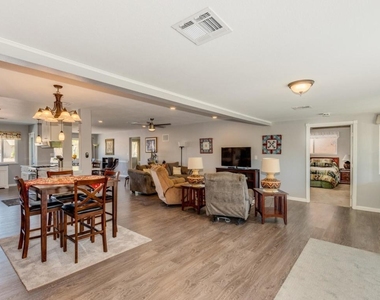 8145 E Pueblo Avenue - Photo Thumbnail 4