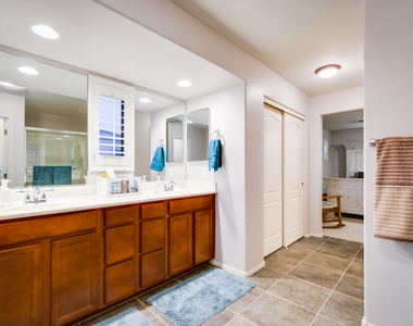 3327 E Loma Vista Street - Photo Thumbnail 19