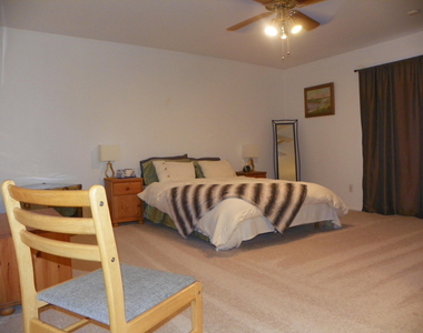6032 N 77th Place - Photo Thumbnail 14