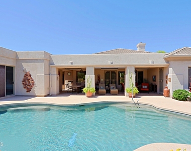 6469 E Amber Sun Drive - Photo Thumbnail 31