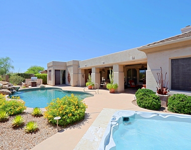 6469 E Amber Sun Drive - Photo Thumbnail 34