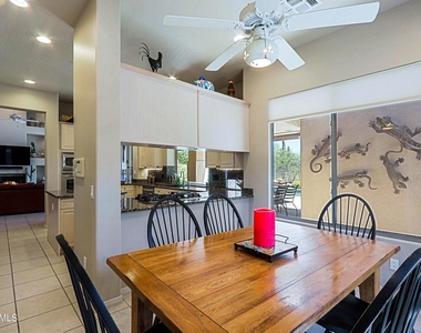 6469 E Amber Sun Drive - Photo Thumbnail 11