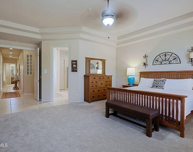 6469 E Amber Sun Drive - Photo Thumbnail 17
