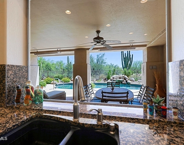 6469 E Amber Sun Drive - Photo Thumbnail 9