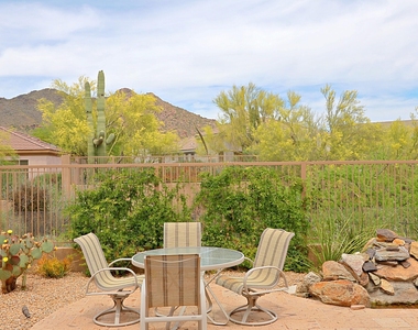 6960 E Whispering Mesquite Trail - Photo Thumbnail 31