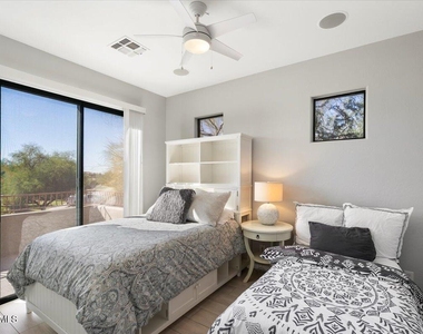 19550 N Grayhawk Drive - Photo Thumbnail 19