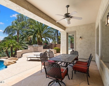 743 E Torrey Pines Place - Photo Thumbnail 29