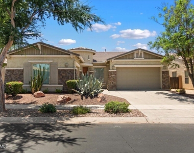 743 E Torrey Pines Place - Photo Thumbnail 1