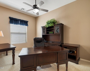 743 E Torrey Pines Place - Photo Thumbnail 18