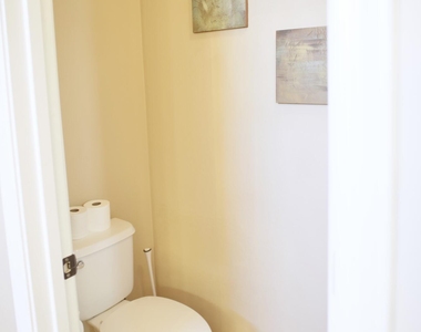 4212 E Vest Avenue - Photo Thumbnail 12