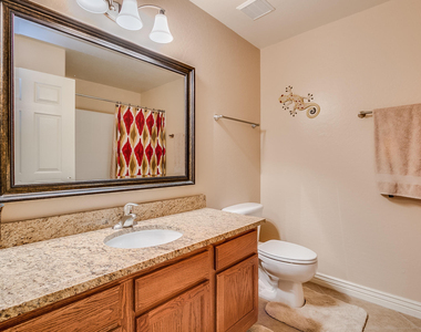 16801 N 94th Street - Photo Thumbnail 13