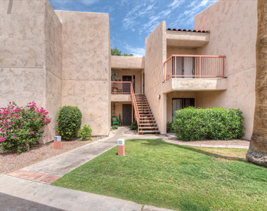 9340 N 92nd Street - Photo Thumbnail 1