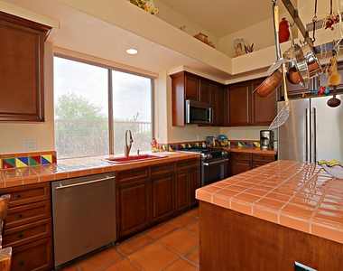 32761 N 69th Street - Photo Thumbnail 14