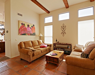 32761 N 69th Street - Photo Thumbnail 6