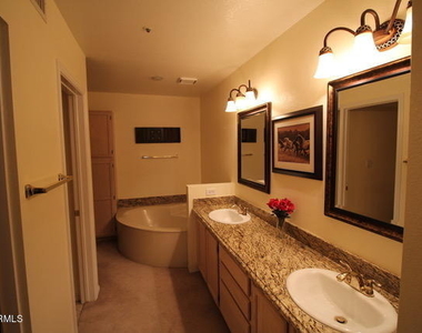 10080 E Mountainview Lake Drive - Photo Thumbnail 15