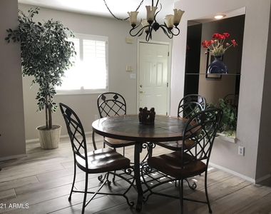 10080 E Mountainview Lake Drive - Photo Thumbnail 5