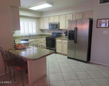 10080 E Mountainview Lake Drive - Photo Thumbnail 10