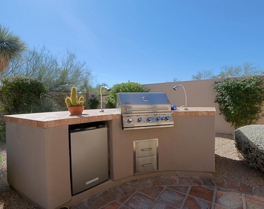 7125 E Canyon Wren Circle - Photo Thumbnail 29