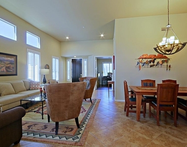 7125 E Canyon Wren Circle - Photo Thumbnail 4