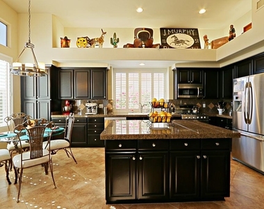 7125 E Canyon Wren Circle - Photo Thumbnail 9
