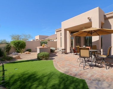 7125 E Canyon Wren Circle - Photo Thumbnail 25