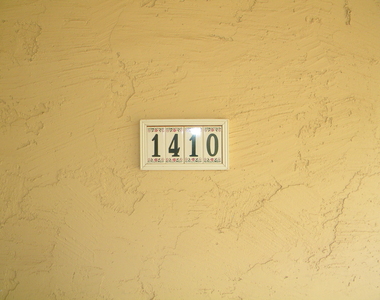 9707 E Mountain View Road - Photo Thumbnail 4