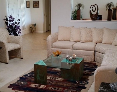 18601 N Welk Drive - Photo Thumbnail 12
