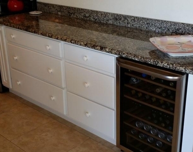 18601 N Welk Drive - Photo Thumbnail 9
