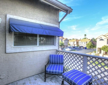 1633 E Lakeside Drive - Photo Thumbnail 26