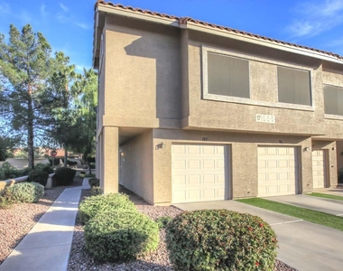 1633 E Lakeside Drive - Photo Thumbnail 4
