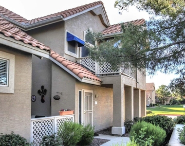 1633 E Lakeside Drive - Photo Thumbnail 2