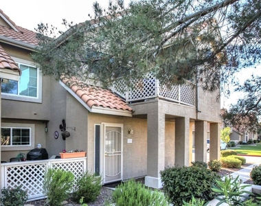 1633 E Lakeside Drive - Photo Thumbnail 1