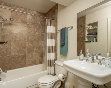 4850 E Desert Cove Avenue - Photo Thumbnail 11